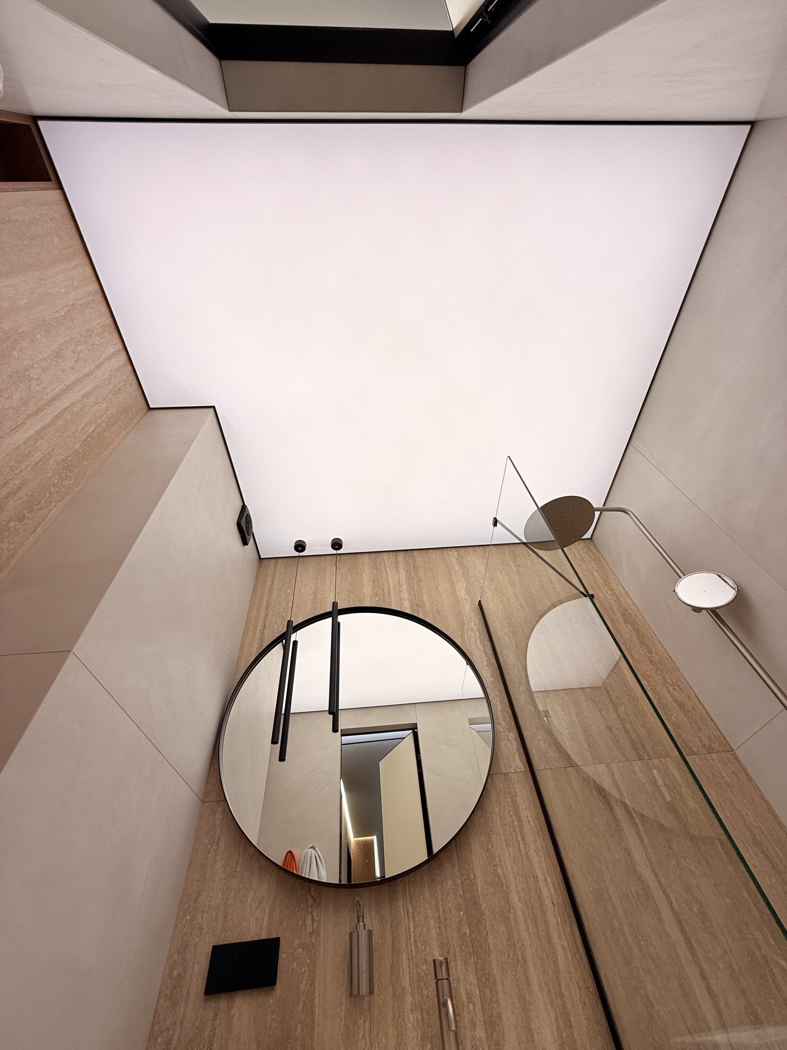 Квартира · 105 м²